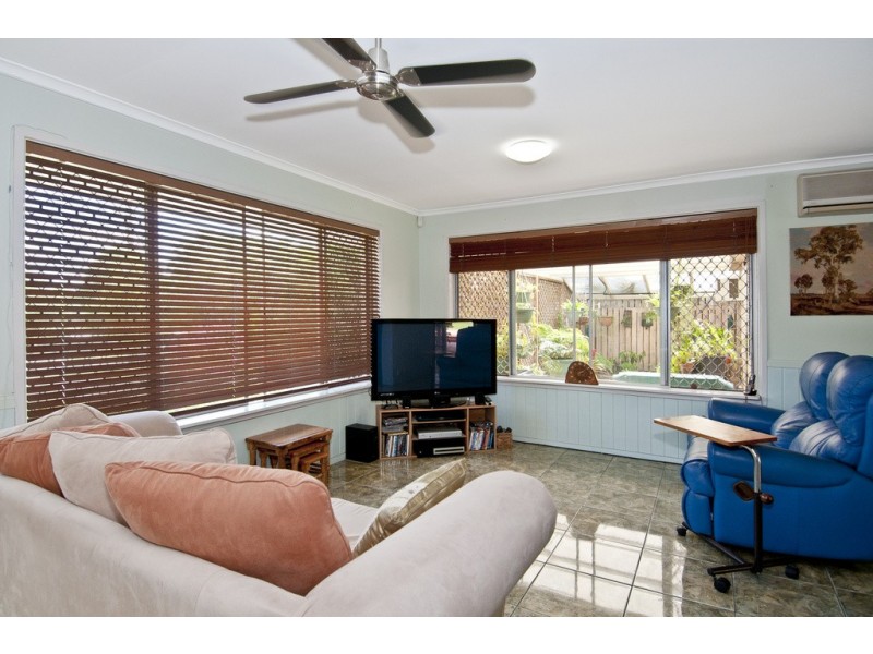 16 Bompa Rd, Waterford West QLD 4133