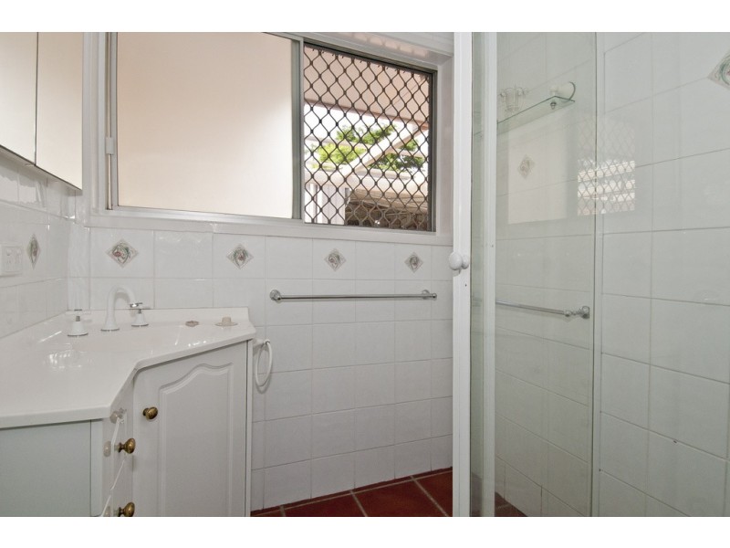 16 Bompa Rd, Waterford West QLD 4133