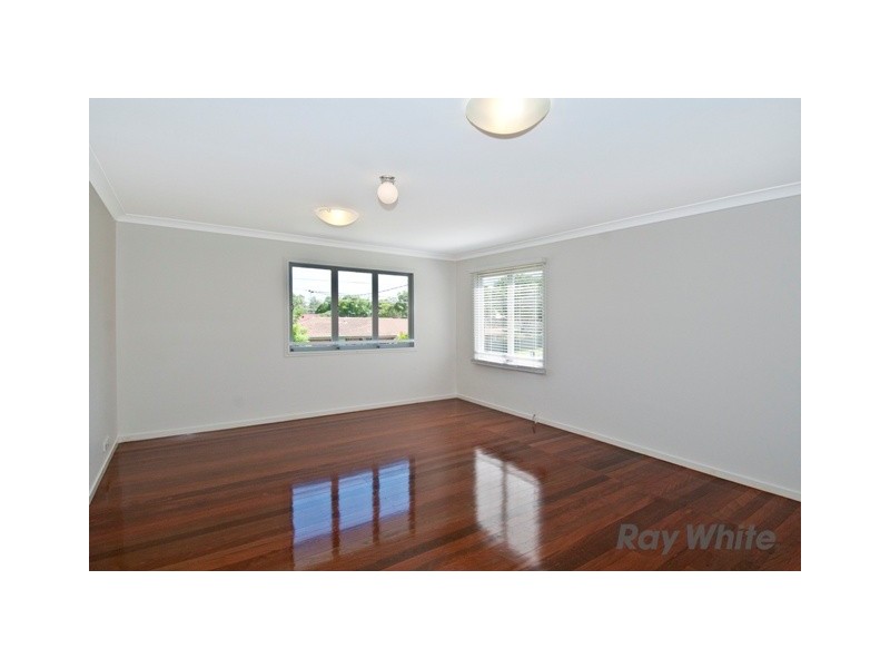 38a Clare Road, Kingston QLD 4114