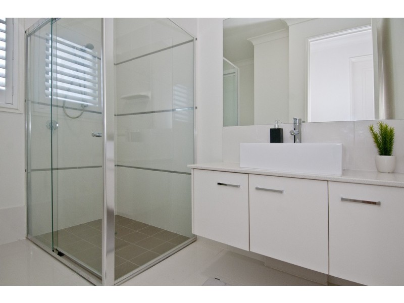84 Craig Street, Wishart QLD 4122
