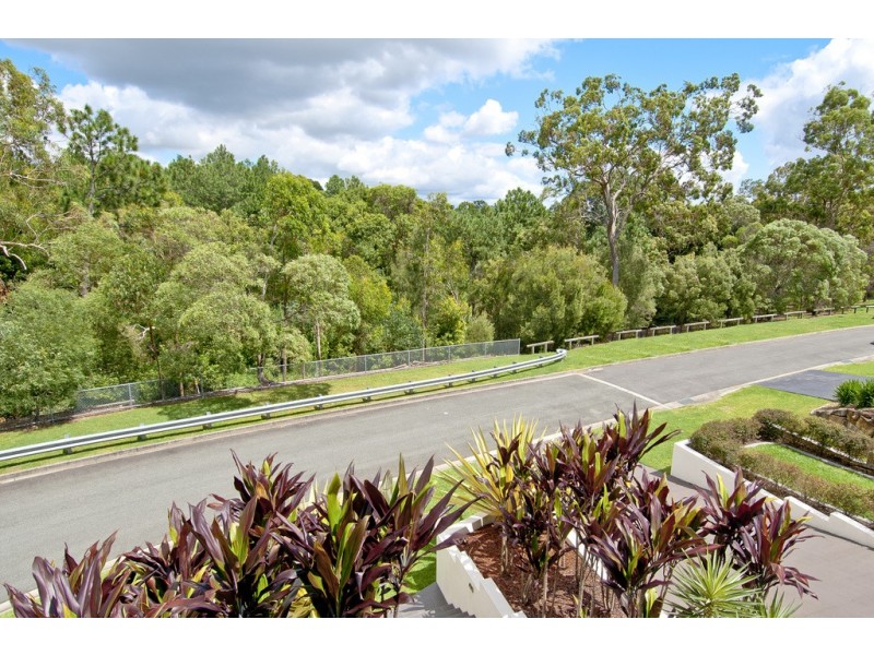 84 Craig Street, Wishart QLD 4122