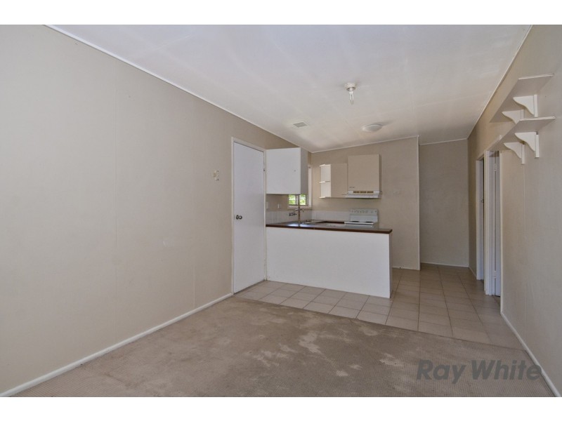 7 Palm Avenue, Kingston QLD 4114
