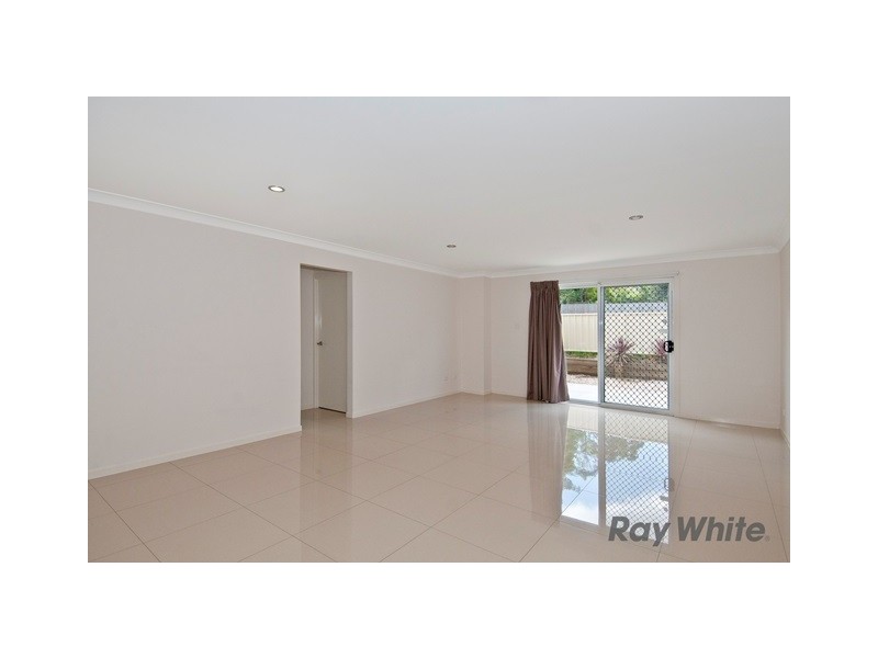 38b Clare Road, Kingston QLD 4114