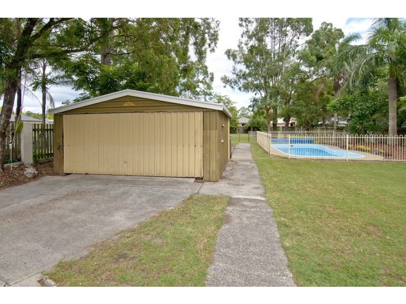 22 Bluegum Drive, Marsden QLD 4132