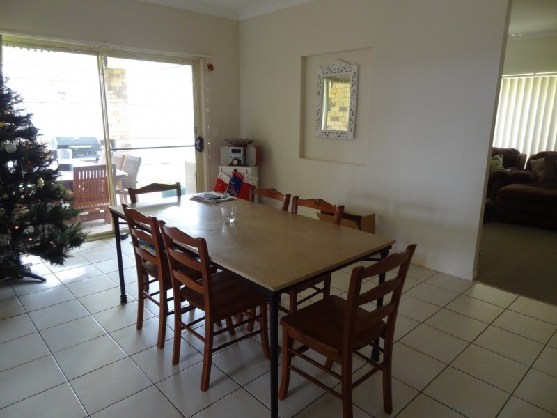 22 Sandra-Ann Drive, Edens Landing QLD 4207