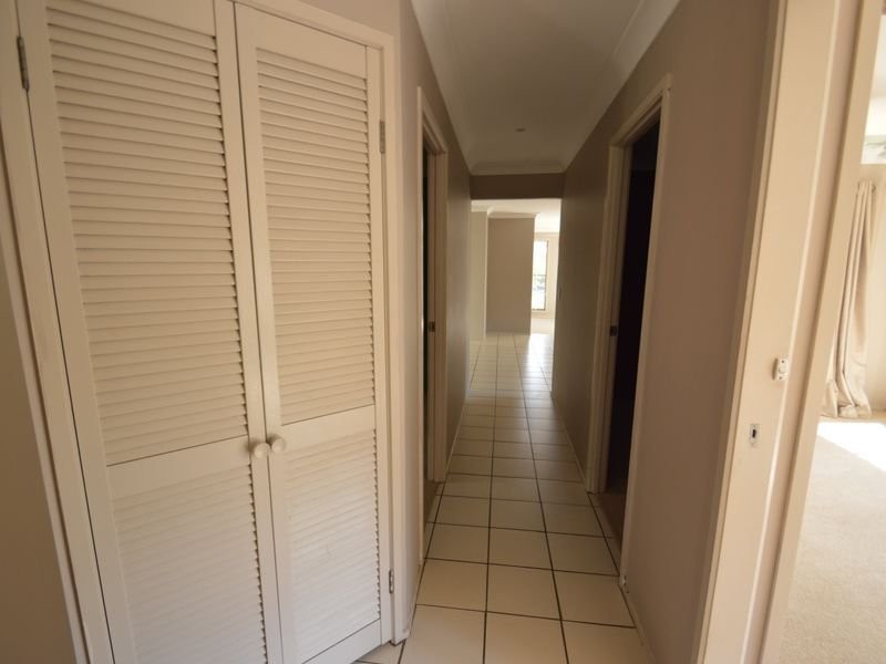 34 Adelong Road, Shailer Park QLD 4128