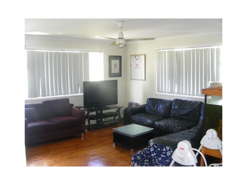 19 Surman Street, Loganlea QLD 4131