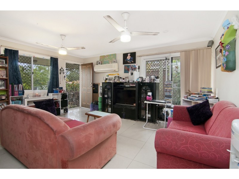 1 Bergomi Ct, Eagleby QLD 4207