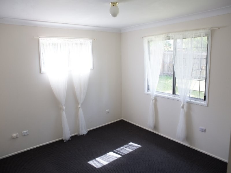 57 Ariel Avenue, Kingston QLD 4114