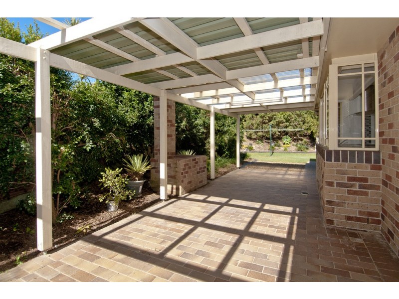103 Castile Crescent, Edens Landing QLD 4207