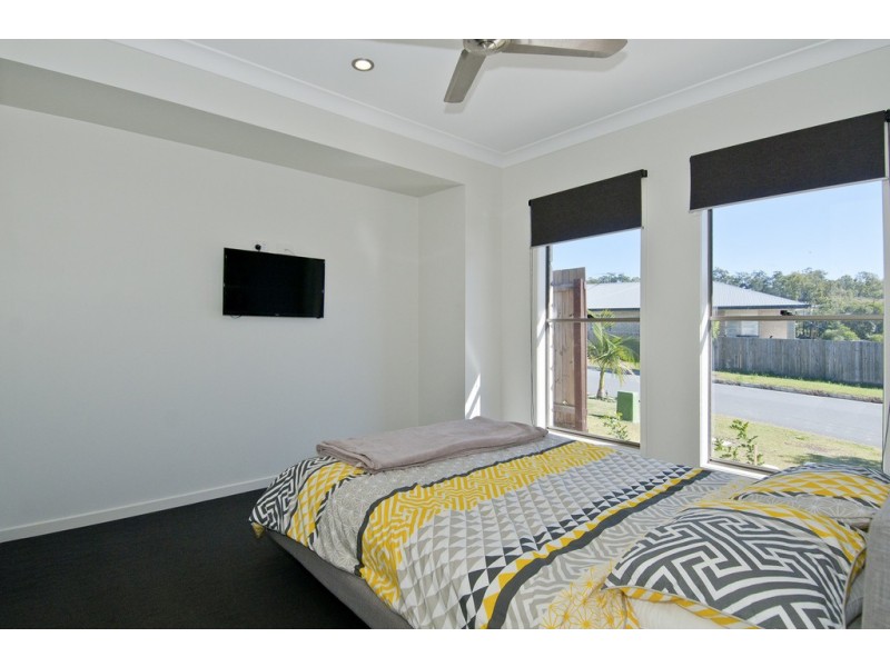 4 Kanimbla St, Holmview QLD 4207