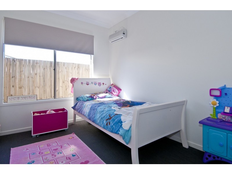 4 Kanimbla St, Holmview QLD 4207