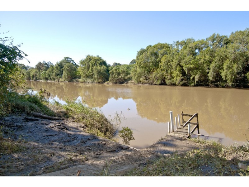 1 Logan Pde, Logan Reserve QLD 4133