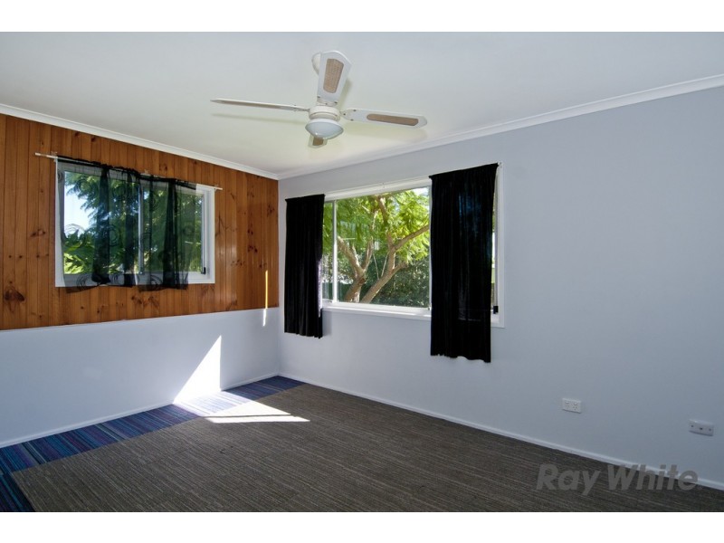 13 Peppermint Street, Crestmead QLD 4132