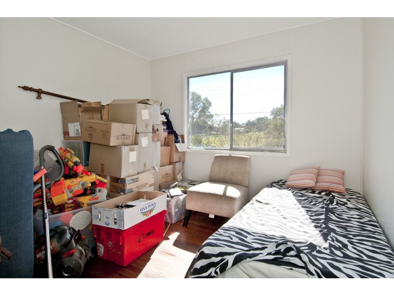 49 Burow Rd, Waterford West QLD 4133