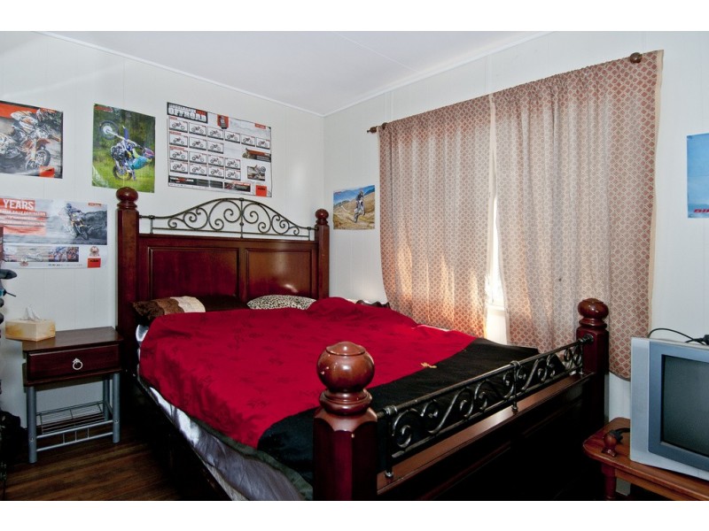 49 Burow Rd, Waterford West QLD 4133