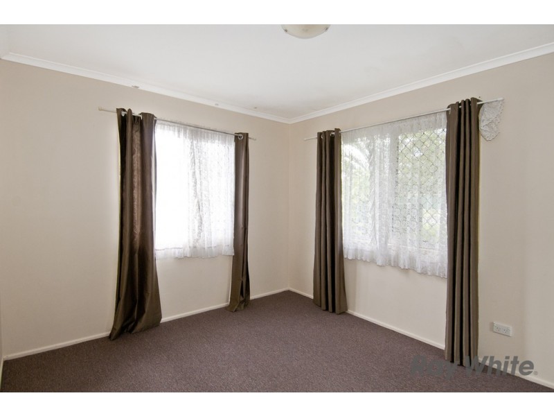 12 Emerald Street, Marsden QLD 4132