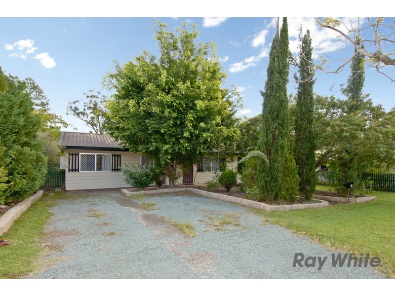 12 Emerald Street, Marsden QLD 4132