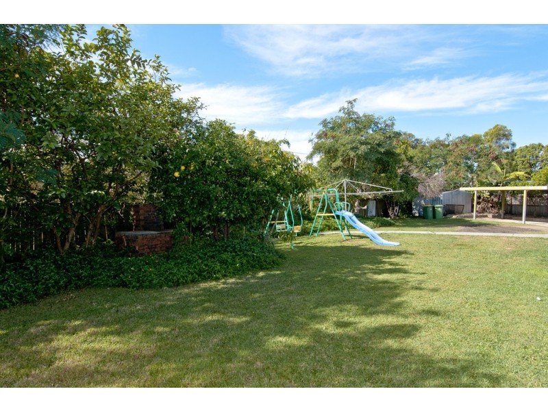 4 Greisen Crt, Bethania QLD 4205