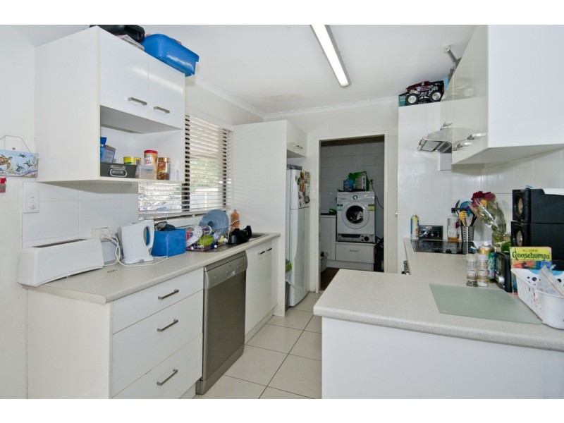 4 Greisen Crt, Bethania QLD 4205