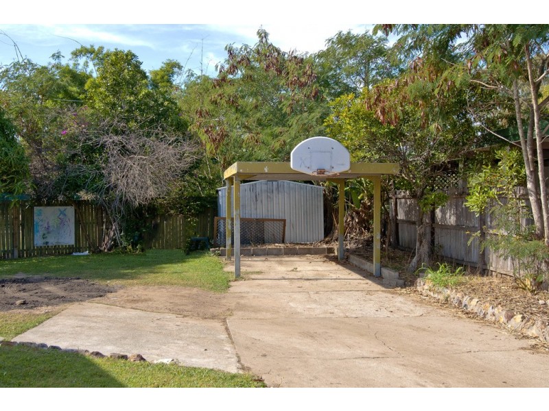 4 Greisen Crt, Bethania QLD 4205
