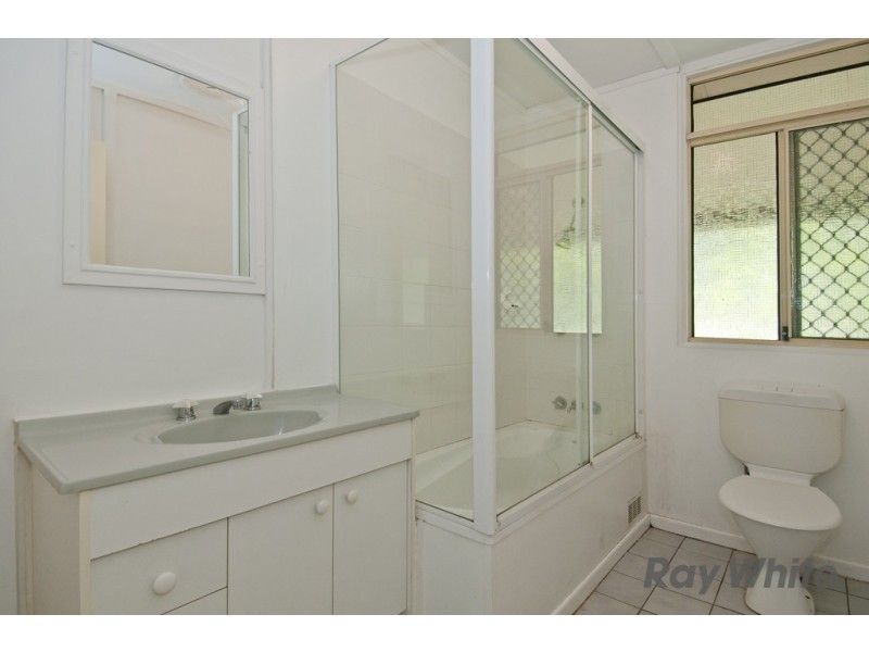 5 Fairfax Ave, Bethania QLD 4205