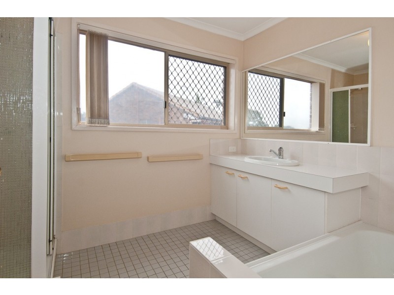 24 Galena Ct, Bethania QLD 4205