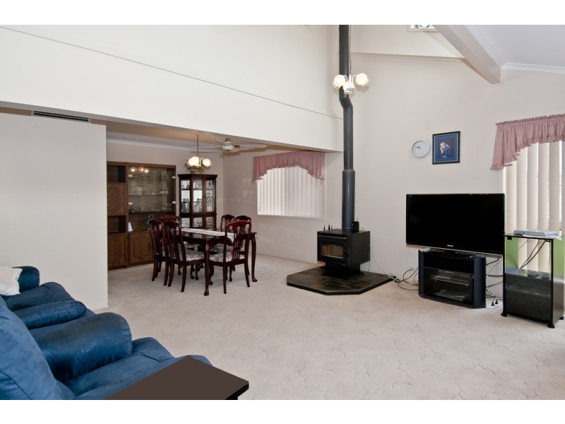 24 Galena Ct, Bethania QLD 4205