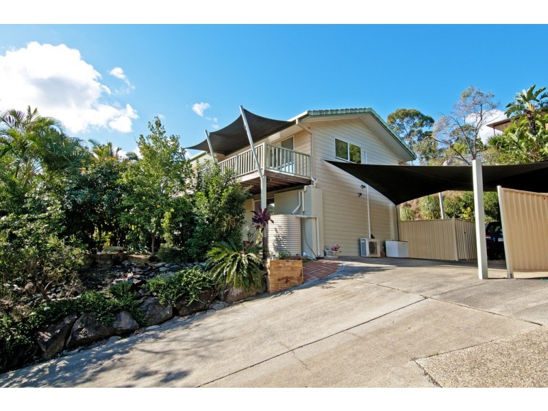 29 Leighton Drive, Edens Landing QLD 4207