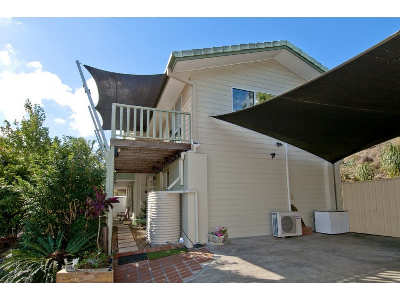 29 Leighton Drive, Edens Landing QLD 4207
