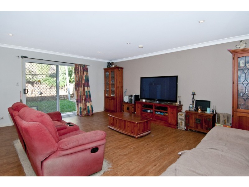 29 Leighton Drive, Edens Landing QLD 4207