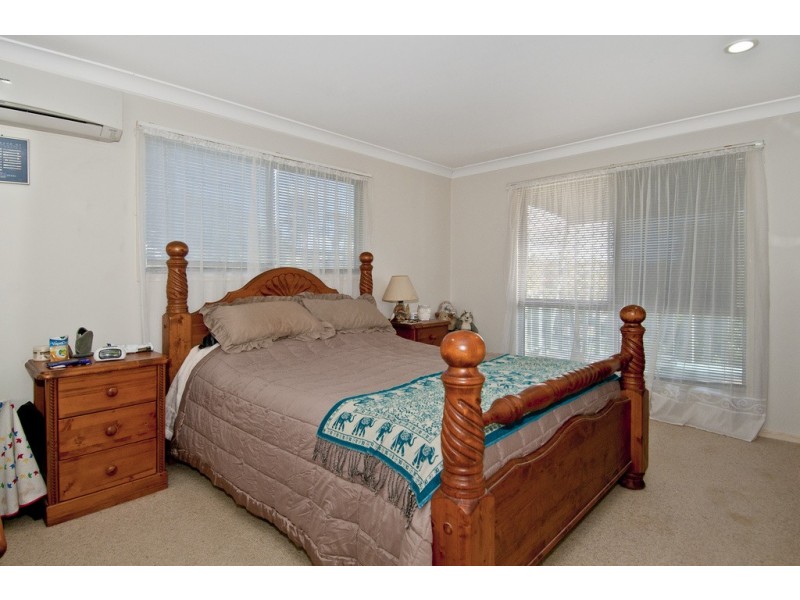 29 Leighton Drive, Edens Landing QLD 4207