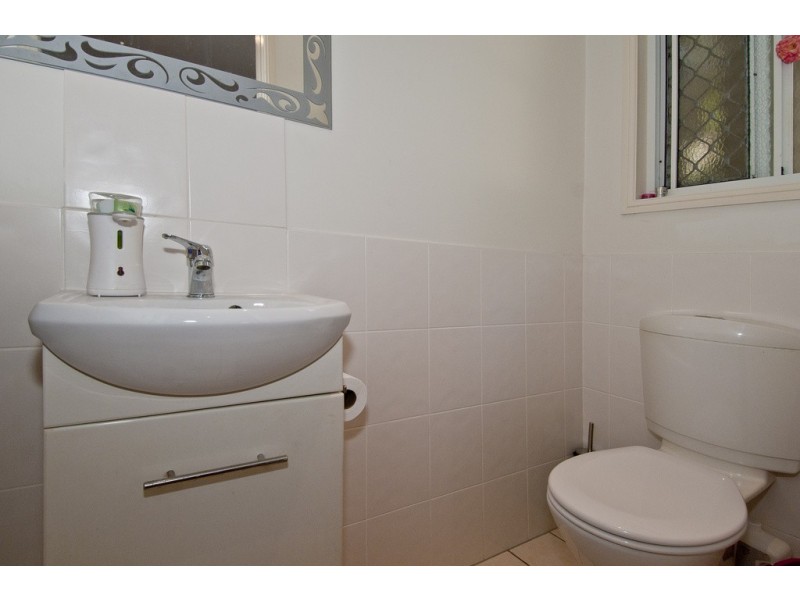 29 Leighton Drive, Edens Landing QLD 4207