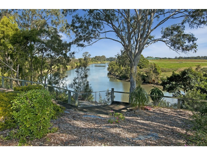 30 Edinburgh Drive, Bethania QLD 4205