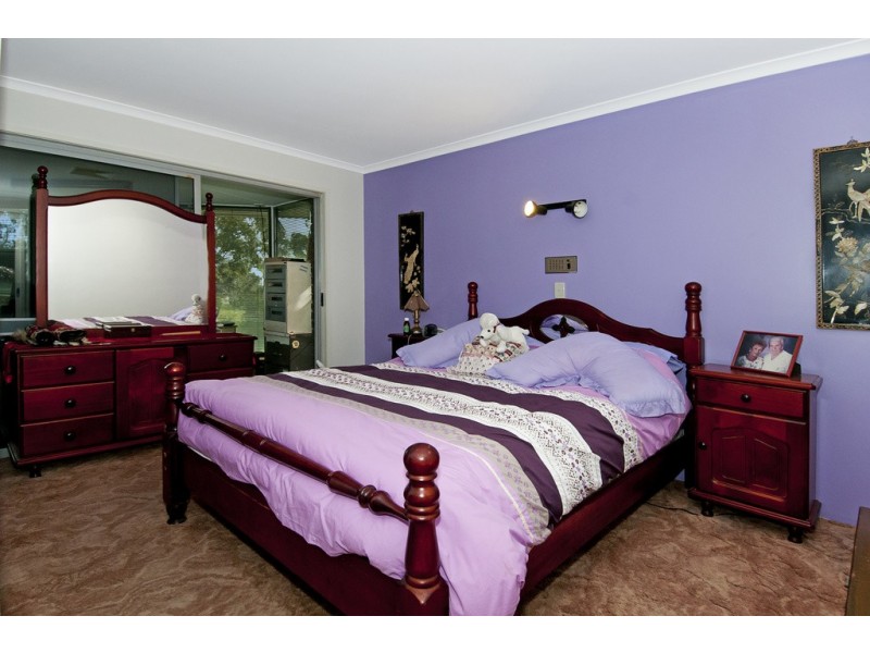 30 Edinburgh Drive, Bethania QLD 4205