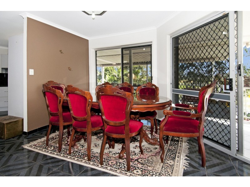 30 Edinburgh Drive, Bethania QLD 4205