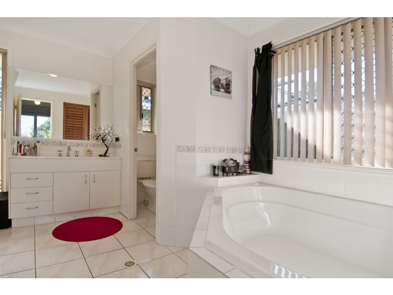 944 Kingston Rd, Waterford QLD 4133