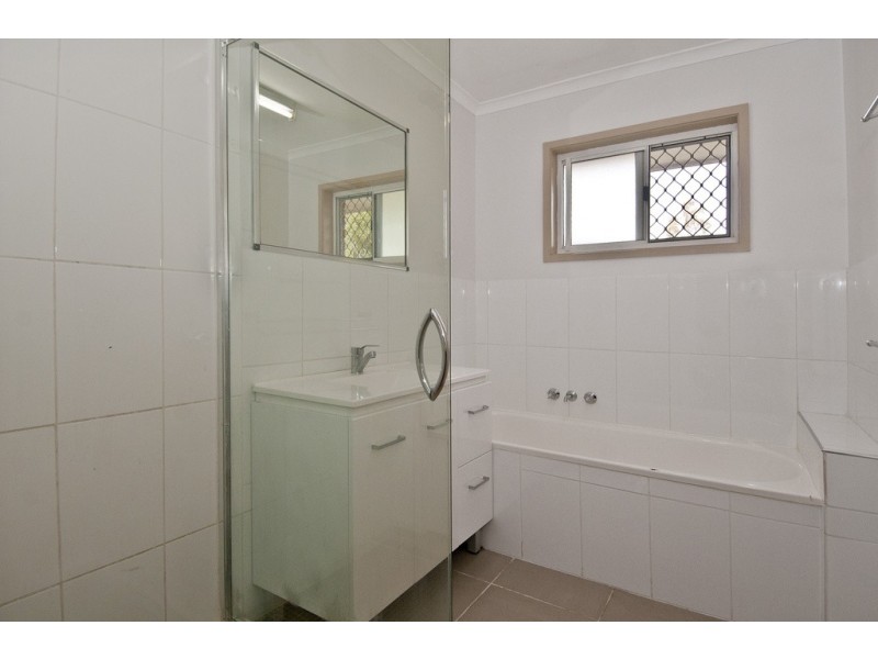 33 Shields St, Mount Warren Park QLD 4207
