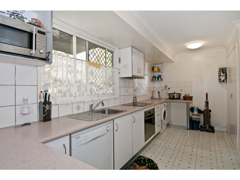 29 Leighton Drive, Edens Landing QLD 4207