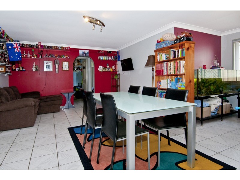 14 Cavillon Street, Crestmead QLD 4132