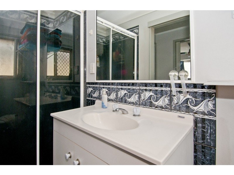 14 Cavillon Street, Crestmead QLD 4132