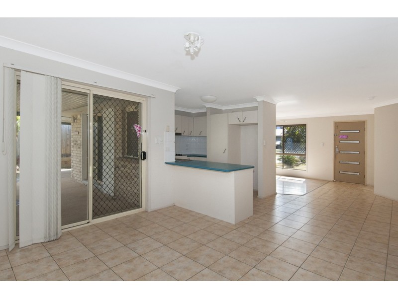 28 Highbury Dr, Crestmead QLD 4132