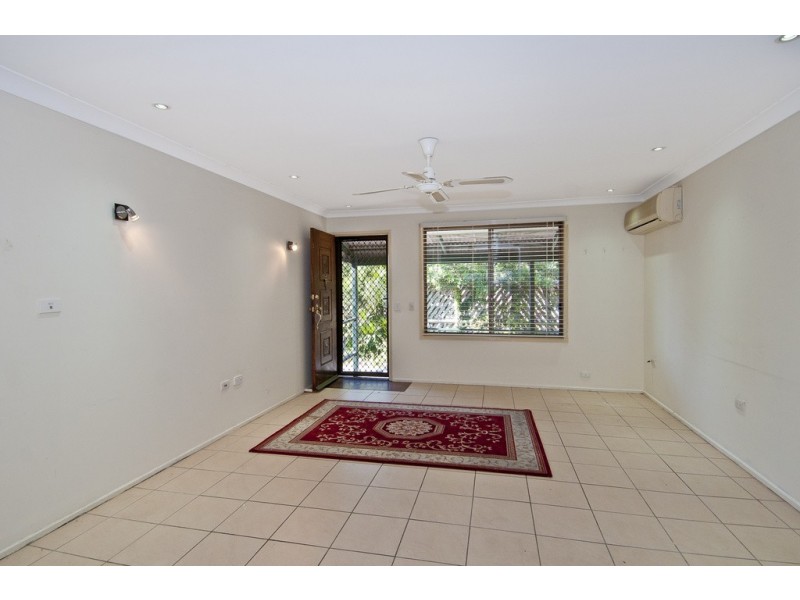 4 Virginia Grove, Southport QLD 4215