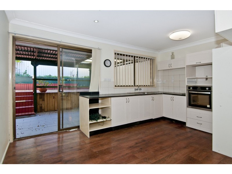 4 Virginia Grove, Southport QLD 4215