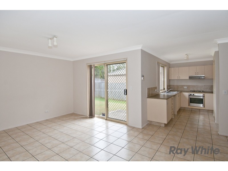 8 Venture Street, Crestmead QLD 4132