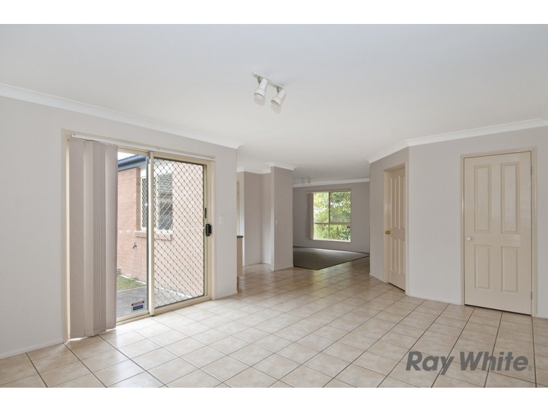 8 Venture Street, Crestmead QLD 4132