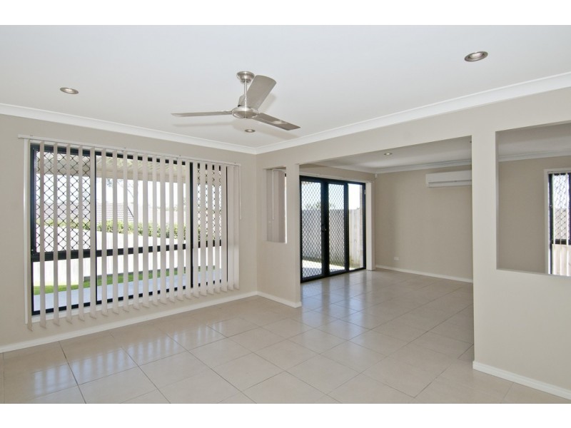 47 Outlook Drive, Waterford QLD 4133