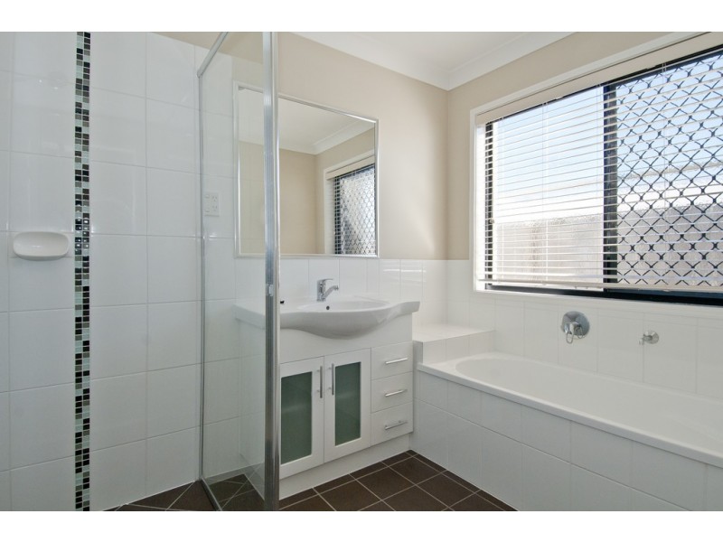 47 Outlook Drive, Waterford QLD 4133