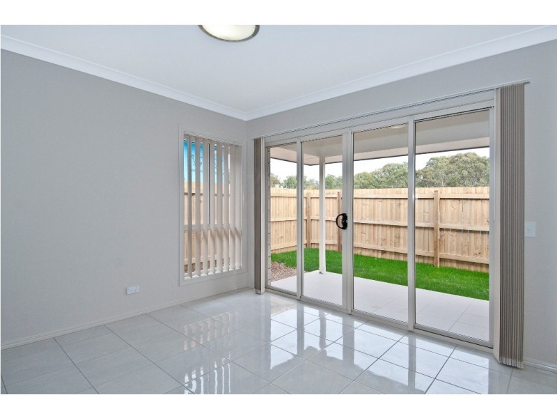 67 Cobblestone Ave, Logan Reserve QLD 4133