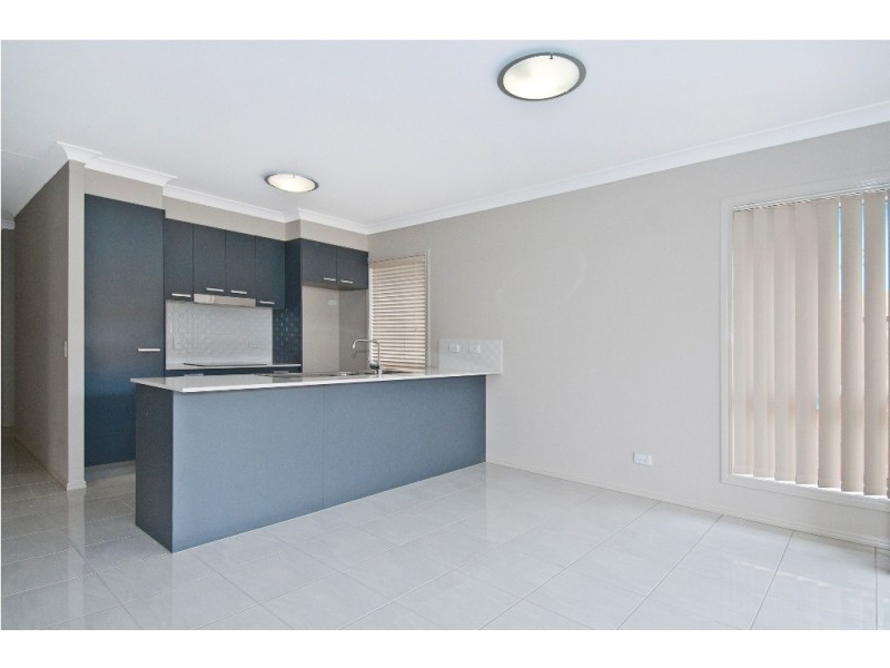 67 Cobblestone Ave, Logan Reserve QLD 4133